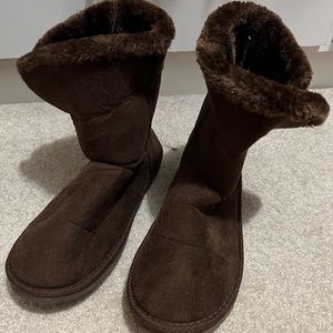 Brown etc boots 8/9